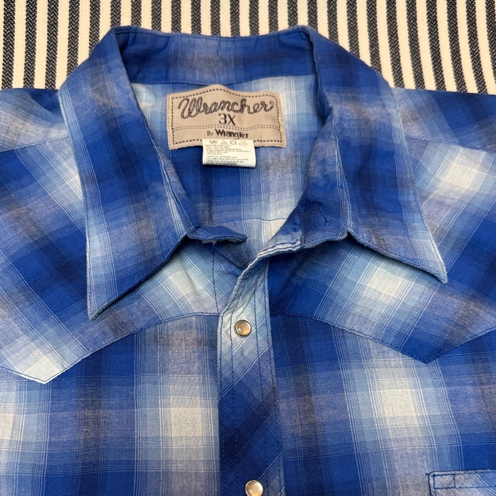 Wrangler Men's Western Snap Front Long-Sleeved Plaid Shirt